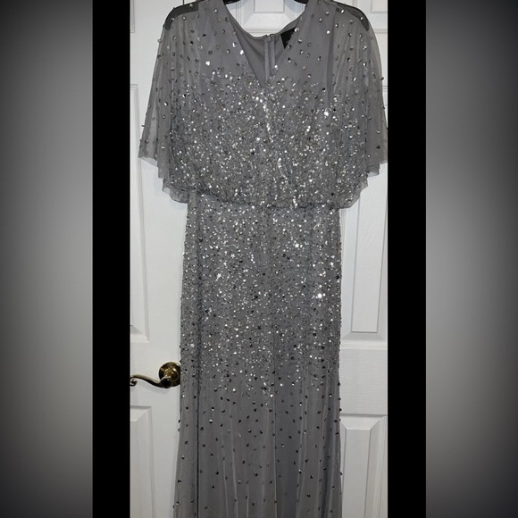adrianna papell grey sequin dress Adrianna Papell Stunning Silver Sequin